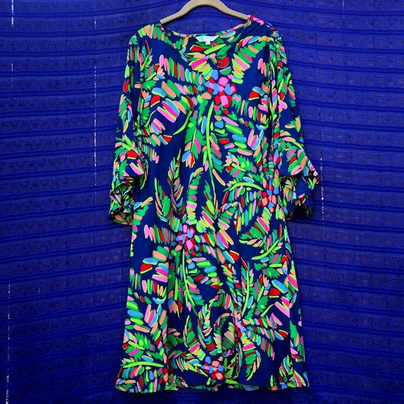 SOLD! Escapada Living Susan Dress, Emerald Jungle, Large - Picture 1 of 7